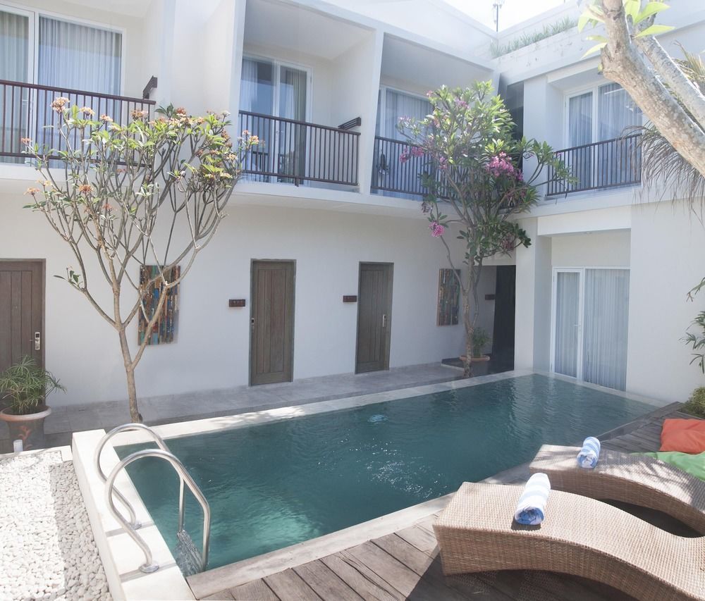 Zen Rooms Seminyak Kayu Jati Dış mekan fotoğraf