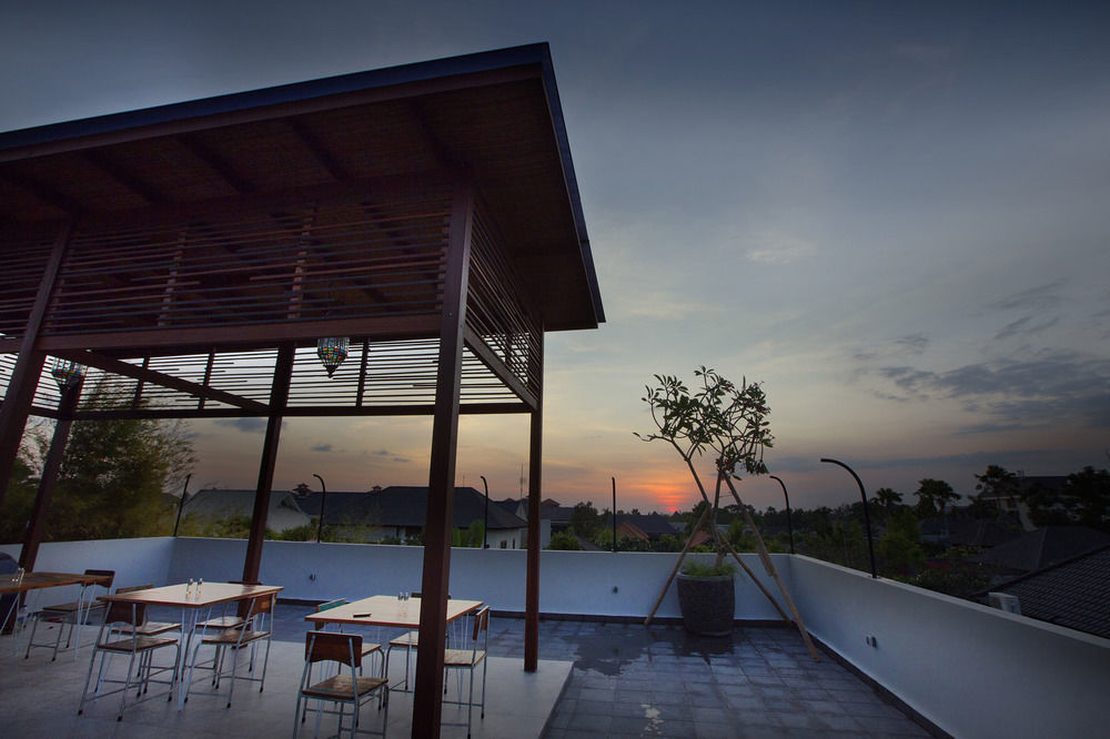 Zen Rooms Seminyak Kayu Jati Dış mekan fotoğraf