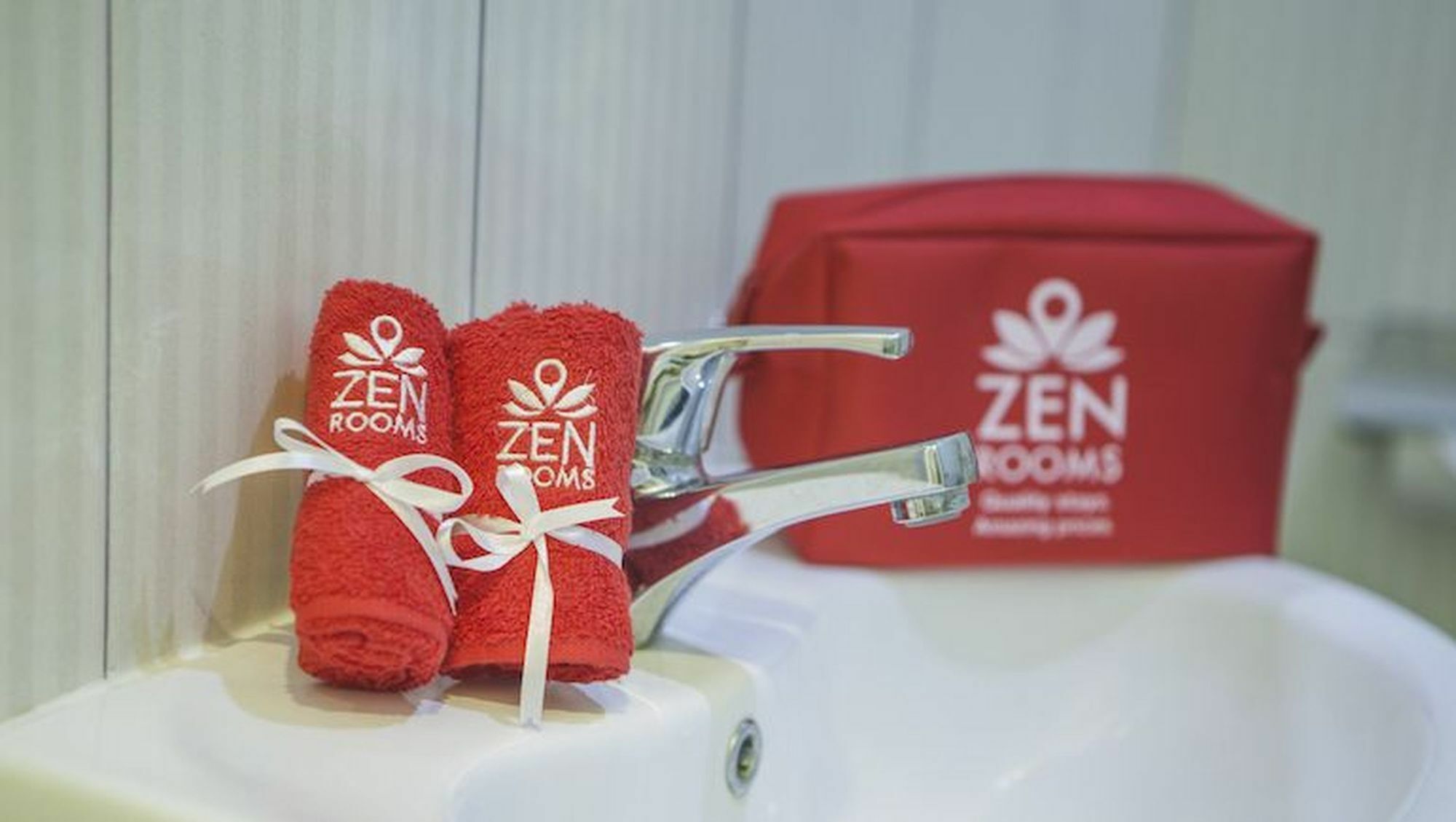 Zen Rooms Seminyak Kayu Jati Dış mekan fotoğraf